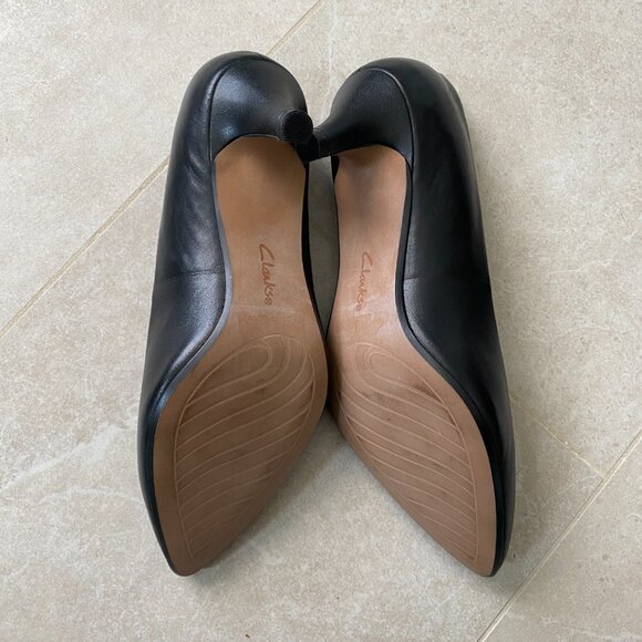 Collection by Clarks 100% Genuine Leather Black Comfortable High Heels - Picture 4 of 13